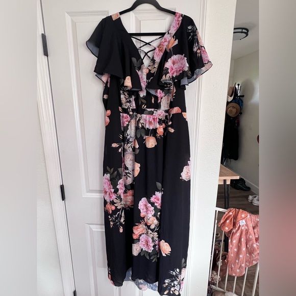 City Chic Dresses & Skirts - City Chic Black Tuscan Rose Plus Size Maxi Dress